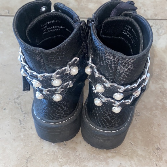 WOMENS COMBAT BOOT SUGAR 7.5 MOTO FASHION PEARL SNAKE SHINE - Picture 2 of 6